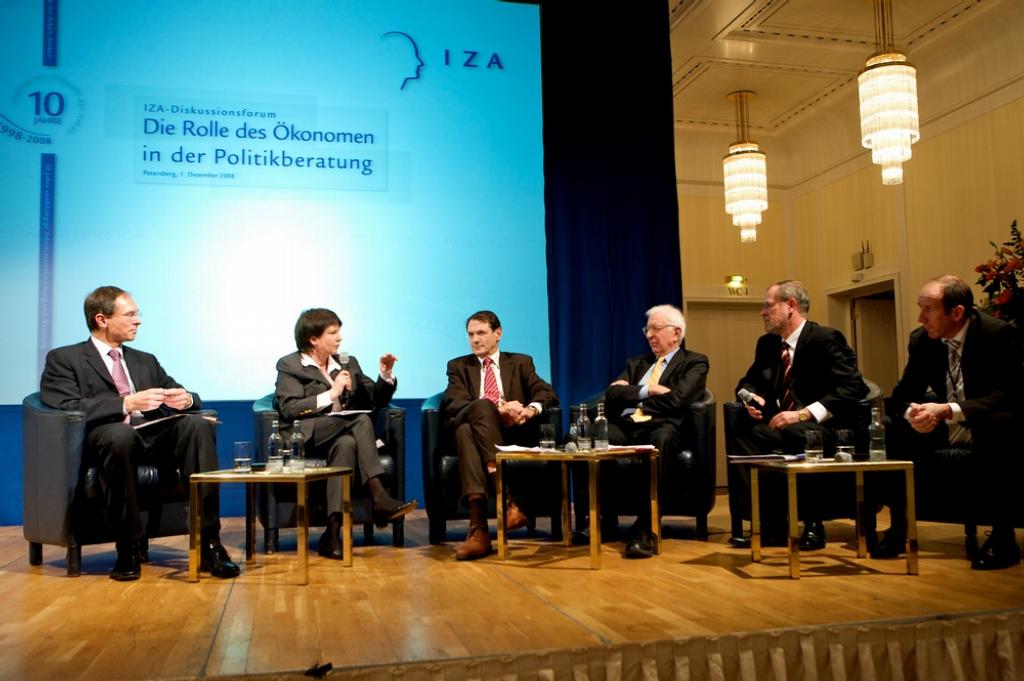 IZA 10th Anniversary