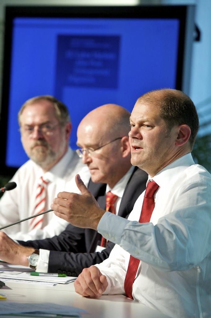 IZA Tour 2009 kickoff in Berlin